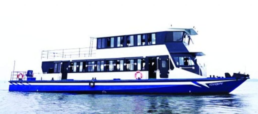 അഷ്ടമുടിയും കുട്ടനാടും കാണാൻ പാസഞ്ചർ കം ക്രൂയിസർ