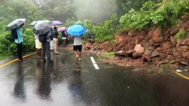 ഇടുക്കി ശല്യാംപാറയിൽ ഉരുൾപൊട്ടൽ