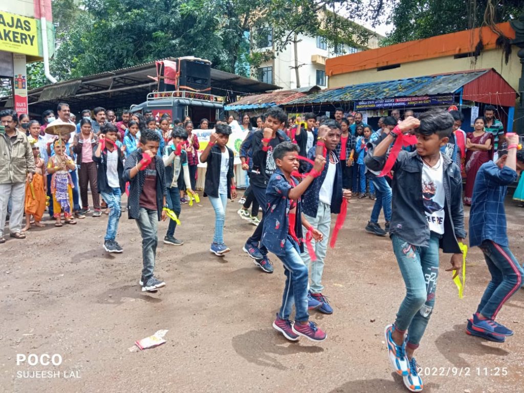 കടയ്ക്കൽ ഗവ. യു. പി. എസ് ഓണഘോഷത്തിന്റെ ഭാഗമായി ഫ്ലാഷ് മോബ് നടത്തി