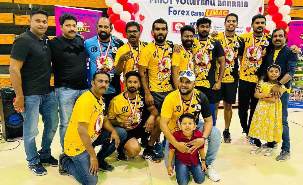 പിനോയ് വോളിബോൾ അസോസിയേഷൻ’ സംഘടിപ്പിച്ച വോളിബോൾ മത്സരത്തിൽ കെ.പി.എഫ് ടീം റണ്ണേഴ്സ് അപ്പ് കപ്പ് നേടി
