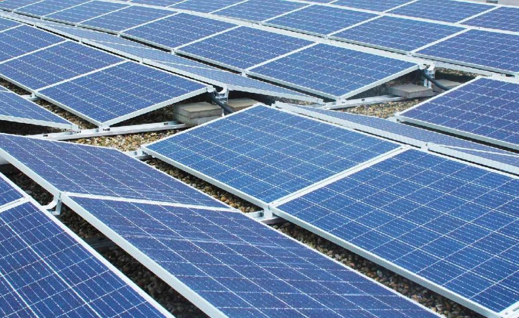 പുതിയ കെട്ടിടങ്ങളിൽ സോളാർ പാനലുകൾ നിർബന്ധമാക്കാൻ നിർദ്ദേശം