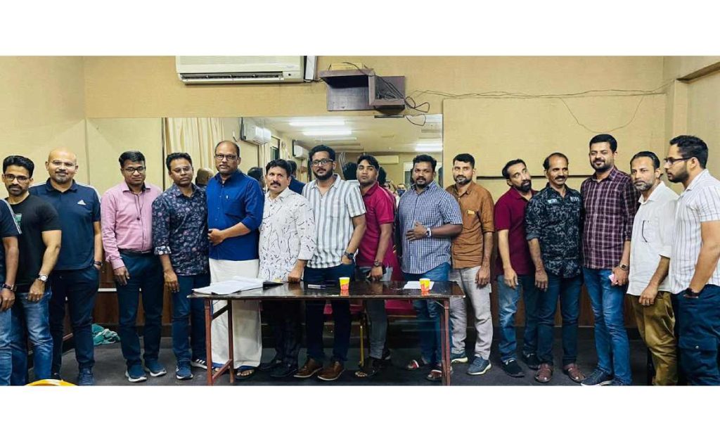 ചാവക്കാട്ടുകാരുടെ കൂട്ടായ്മക്ക് പുതിയ കമ്മിറ്റി നിലവിൽ വന്നു