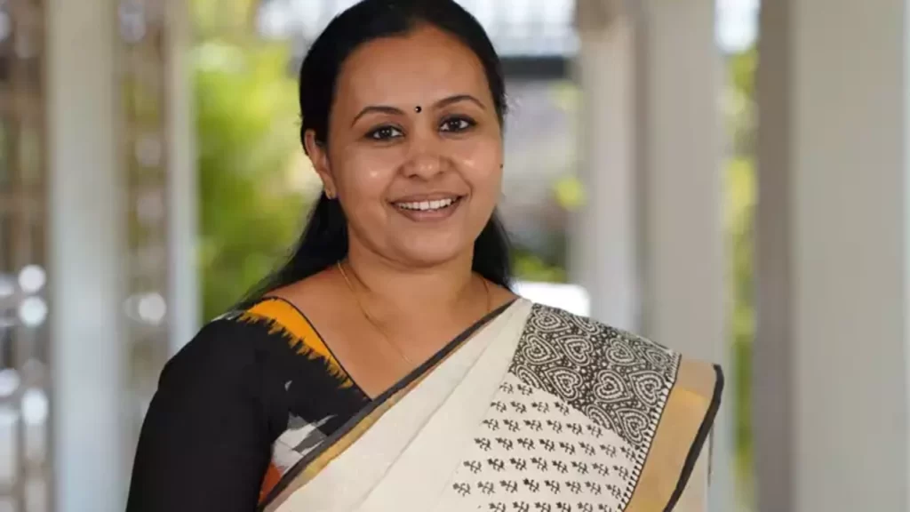 ആശുപത്രി കോമ്പൗണ്ടിന് സമീപം നടത്തുന്ന പരിപാടികൾ രോഗീ സൗഹൃദമായിരിക്കണം: ആരോഗ്യ വകുപ്പ്