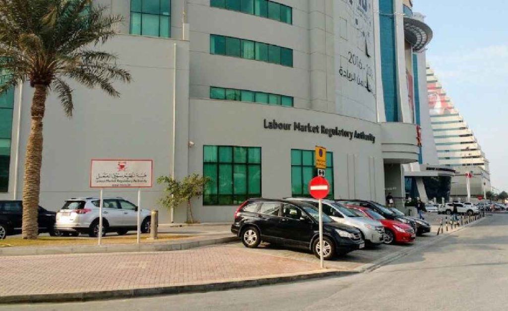 അനധികൃത റിക്രൂട്ട്മെന്റ് നടത്തിയ എട്ട് സ്ഥാപനങ്ങൾക്കെതിരെ നടപടി