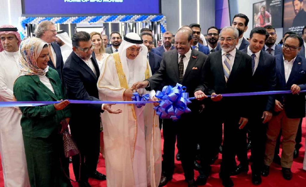 എപിക്സ് സിനിമാസിൻറെ ഔദ്യോഗിക ഉദ്ഘാടനം ദനമാളിൽ നടന്നു