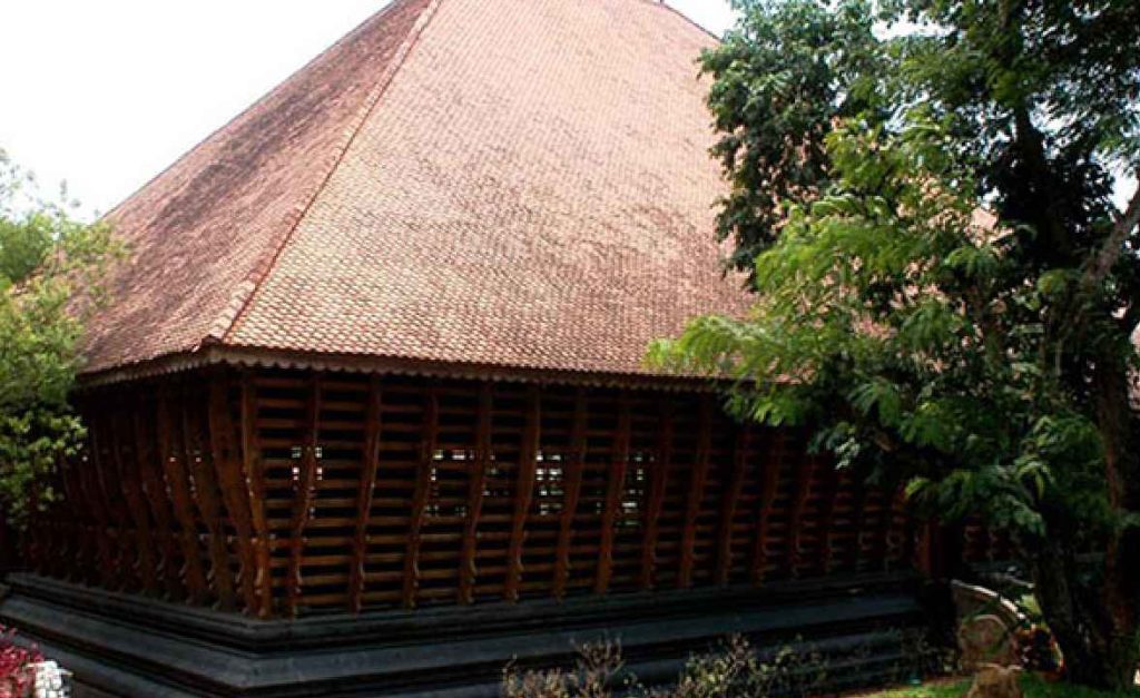 ഒത്തരി കളിയും ഇത്തിരി കാര്യവുമായി വൈലോപ്പിള്ളി സംസ്കൃതി ഭവനിൽ “വിജ്ഞാനവേനൽ ‘