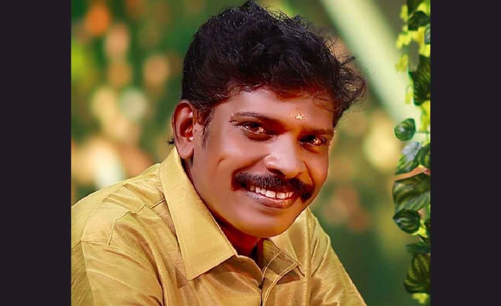 നടനും ഹാസ്യകലാകാരനുമായ കൊല്ലം സുധി വാഹനാപകടത്തിൽ മരണപ്പെട്ടു