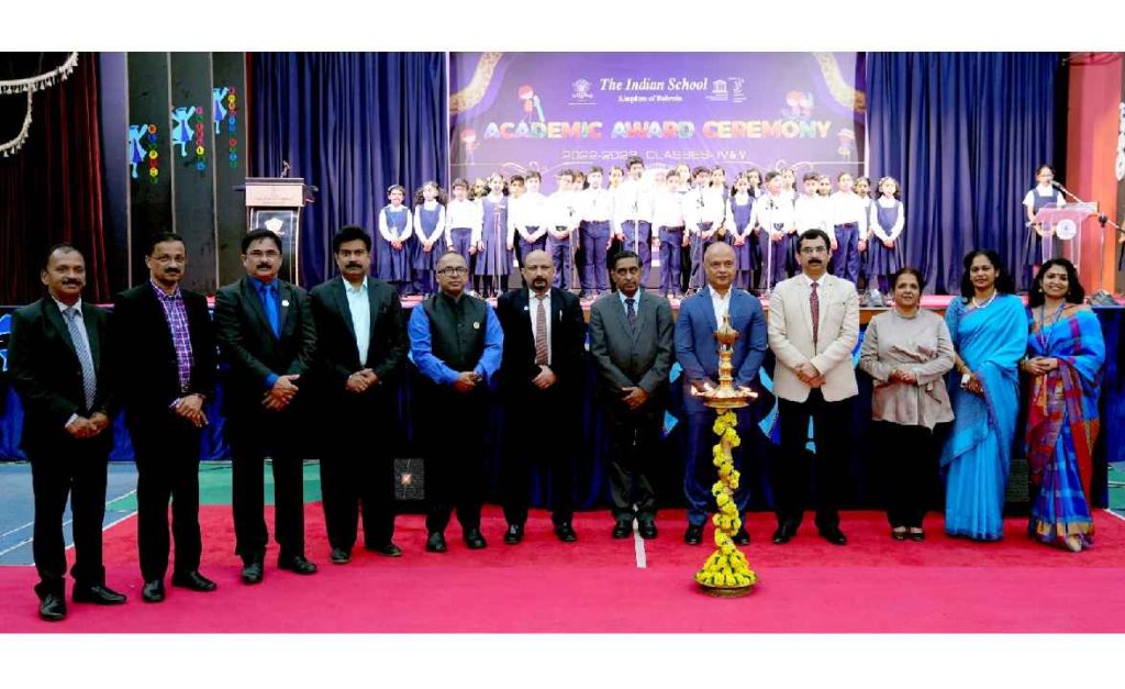 ഇന്ത്യൻ സ്കൂൾ നാലും അഞ്ചും ഗ്രേഡ് വിദ്യാർത്ഥികളെ അക്കാദമിക് അവാർഡ് ദാന ചടങ്ങിൽ ആദരിച്ചു