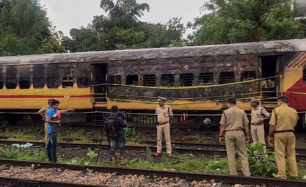 കണ്ണൂർ ട്രെയിൻ തീവെപ്പ്: CCTV-യിലെ ആളെ തിരിച്ചറിഞ്ഞതായി സൂചന