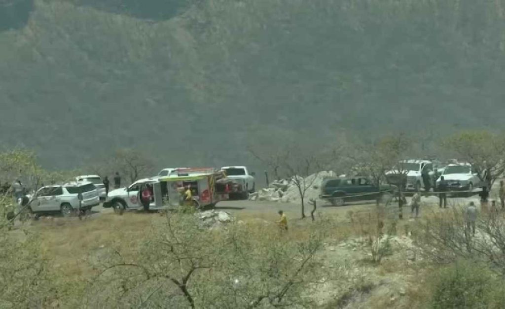 മലയിടുക്കിൽ നിന്ന് മനുഷ്യാവശിഷ്ടങ്ങളുള്ള 45 ബാഗുകൾ കണ്ടെത്തി