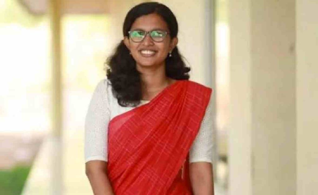 വ്യാജരേഖ ചമച്ചിട്ടില്ല, അറസ്റ്റ് ഭാവിയെ ബാധിക്കും,മുന്കൂര് ജാമ്യാപേക്ഷയുമായി വിദ്യ ഹൈക്കോടതിയില്
