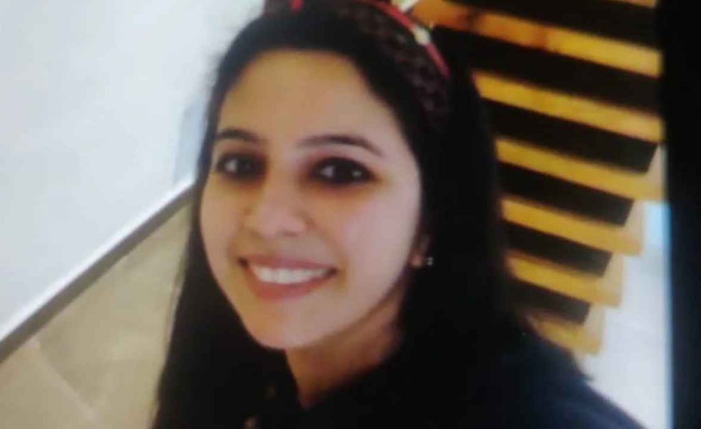 ഡൽഹി റെയിൽവേ സ്റ്റേഷനിൽ വൈദ്യുതാഘാതമേറ്റ് യുവതി മരിച്ചു