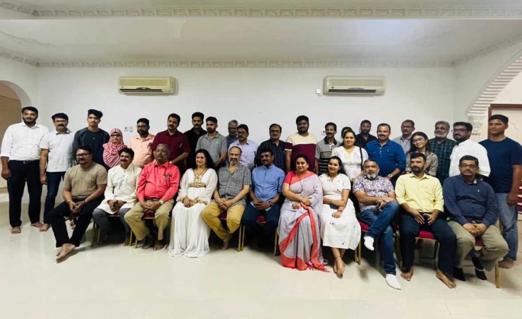 “അനക്ക് എന്തിൻ്റെ കേടാ” അഭിനേതാക്കൾക്ക് സ്വീകരണം നൽകി