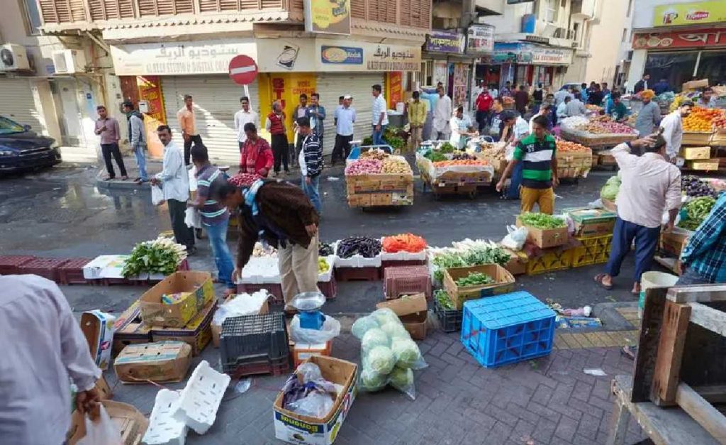 ബഹ്റൈനിൽ വഴിയോരക്കച്ചവടക്കാർക്കെതിരെ നിയമനടപടി