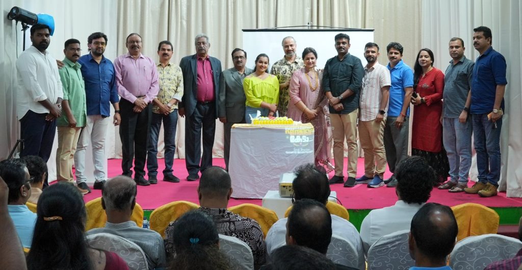 അനക്ക് എന്തിന്റെ കേടാ”സിനിമയുടെ റീലീസ്സ് ദിനം ബഹ്റൈനിൽ ആഘോഷിച്ചു