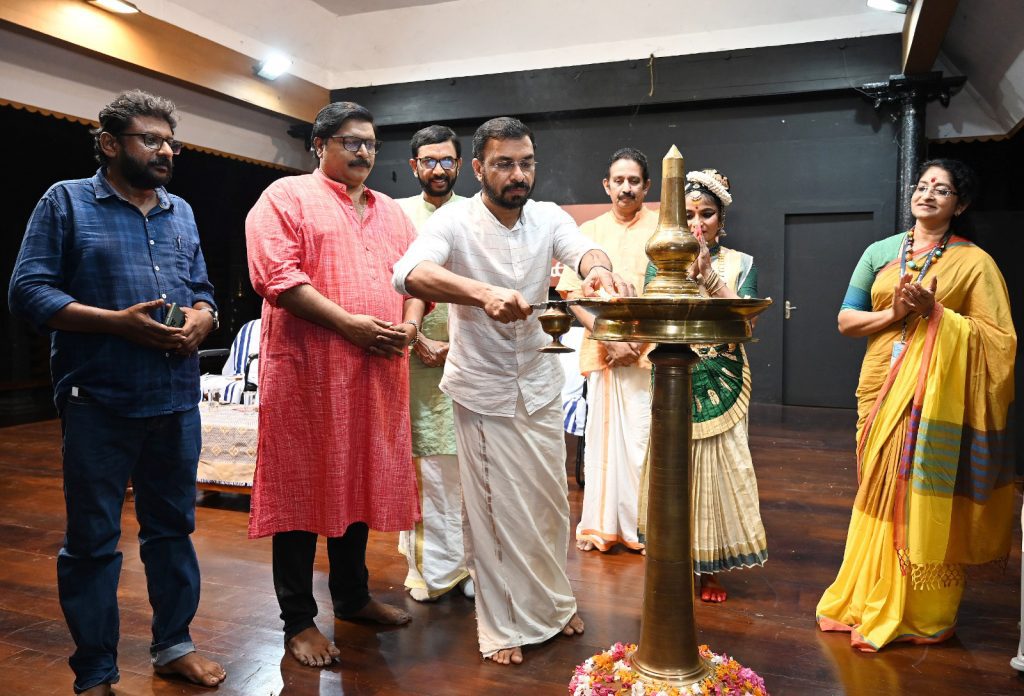 ആവണി ചിലങ്കകൾക്ക് തുടക്കമായി, വൈലോപ്പിള്ളി സംസ്കൃതി ഭവനിൽ ഇനി നൃത്ത സന്ധ്യ വിരിയും