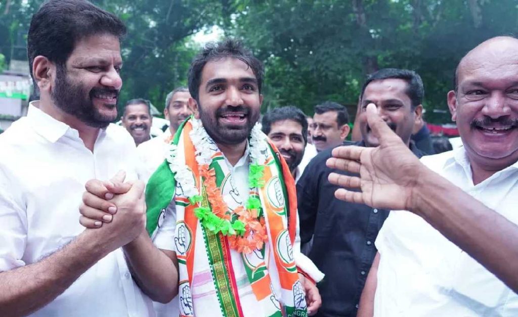 കന്നിയങ്കത്തിൽ ചാണ്ടി ഉമ്മന് റെക്കോർഡ് വിജയം; സിപിഎമ്മിലെ ജെയ്ക്കിനെ പരാജയപ്പെ ടുത്തിയത് 36667 വോട്ടുകൾക്ക്
