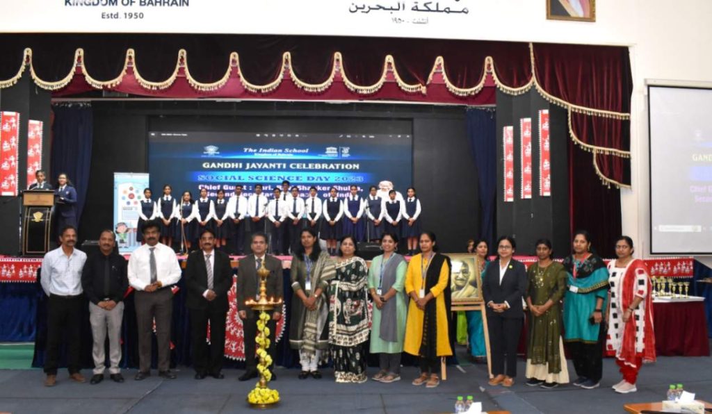 ഗാന്ധി സ്മൃതികളുമായി ഇന്ത്യൻ സ്കൂളിൽ സോഷ്യൽ സയൻസ് ദിനം