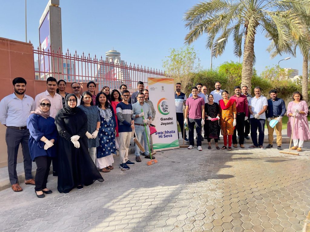 ഇന്ത്യൻ എംബസിയിൽ സ്വച്ഛ് ഭാരത് ദിനാചരണം സംഘടിപ്പിച്ചു