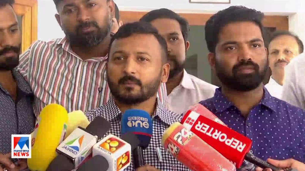 എന്നെ പ്രതിയാക്കിയാലും ഇവിടെ കോടതികളുണ്ടല്ലോ; ഈ സർക്കാർ എന്തൊക്കെ ചെയ്യുമെന്ന് യാതൊരു പിടിയുമില്ല’; രാഹുൽ മാങ്കൂട്ടത്തിൽ