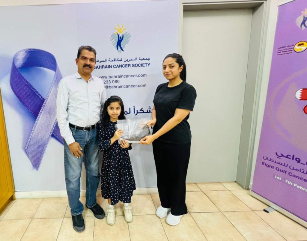 കാൻസർ രോഗികൾക്ക് തലമുടി ദാനം ചെയ്ത് ഫാത്തിമ ഹംന