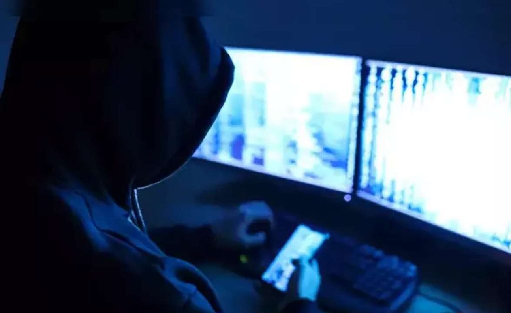 75 കോടി ഇന്ത്യന് മൊബൈല് ഉപയോക്താക്കളുടെ സ്വകാര്യ വിവരങ്ങള് ചോര്ന്നു; അന്വേഷണത്തിന് ഉത്തരവിട്ട് കേന്ദ്രം