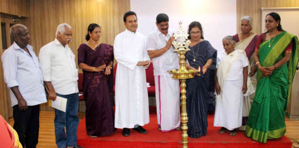 സീനിയര് സിറ്റിസണ് സ്വാശ്രയസംഘ പ്രതിനിധി സംഗമവും അവബോധ പരിപാടിയും സംഘടിപ്പിച്ചു