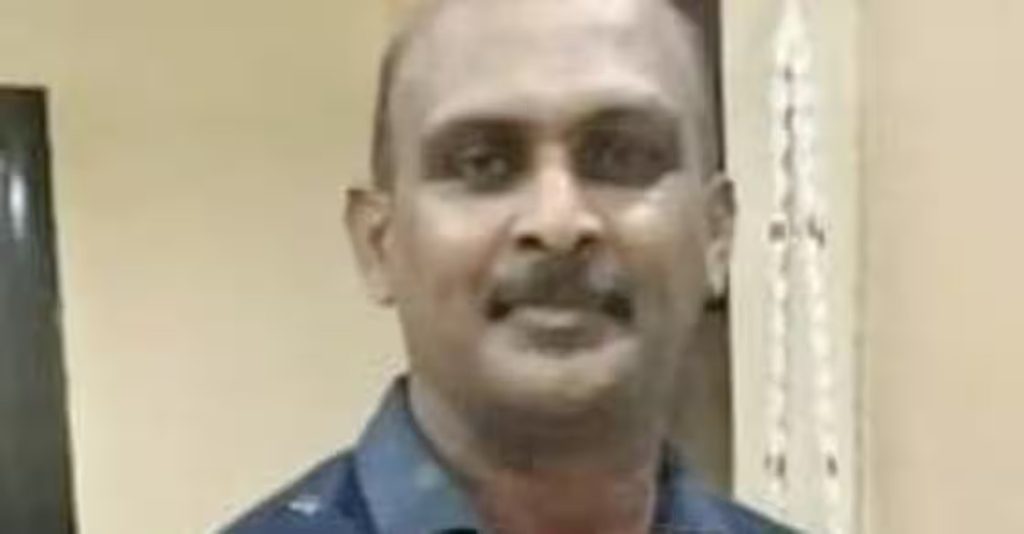 ആലപ്പുഴയിൽ ബൈക്കും ലോറിയും കൂട്ടിയിടിച്ച് വിമുക്ത ഭടൻ മരിച്ചു