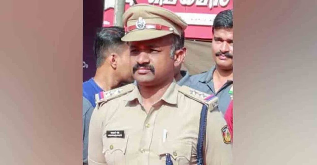 കസ്റ്റഡിയിലുണ്ടായിരുന്ന മണ്ണുമാന്തി യന്ത്രം കടത്തൽ: എസ്ഐ അറസ്റ്റിൽ