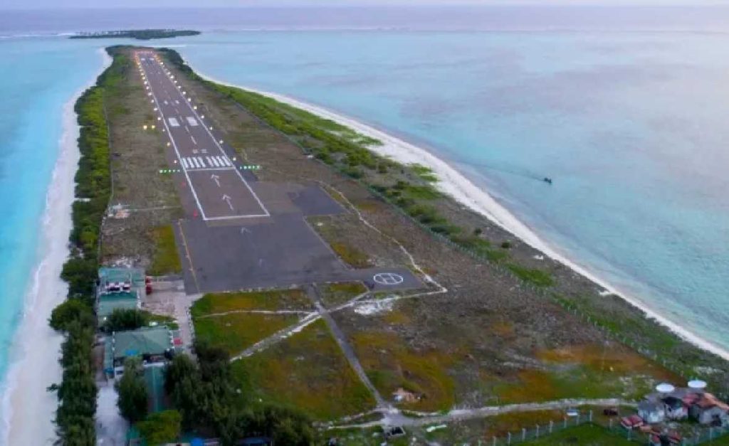 ലക്ഷദ്വീപില് രണ്ട് നാവികസേനാ താവളങ്ങള് നിര്മ്മിക്കാന് ഇന്ത്യ