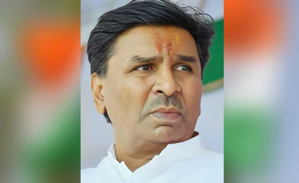 കോൺഗ്രസ് നേതാവ് ബസവരാജ് പാട്ടീൽ പാർട്ടി വിട്ടു