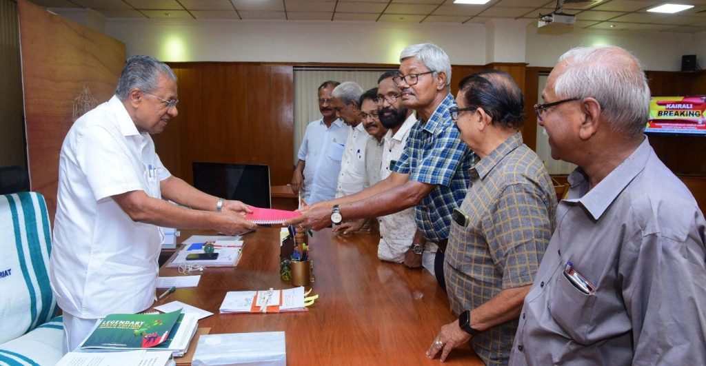 മുതിർന്ന മാധ്യമപ്രവർത്തകർക്ക് ആരോഗ്യപരിരക്ഷ പദ്ധതി ആവിഷ്ക്കരിക്കുക: സീനിയർ ജേർണലിസ്റ്റ് ഫോറം