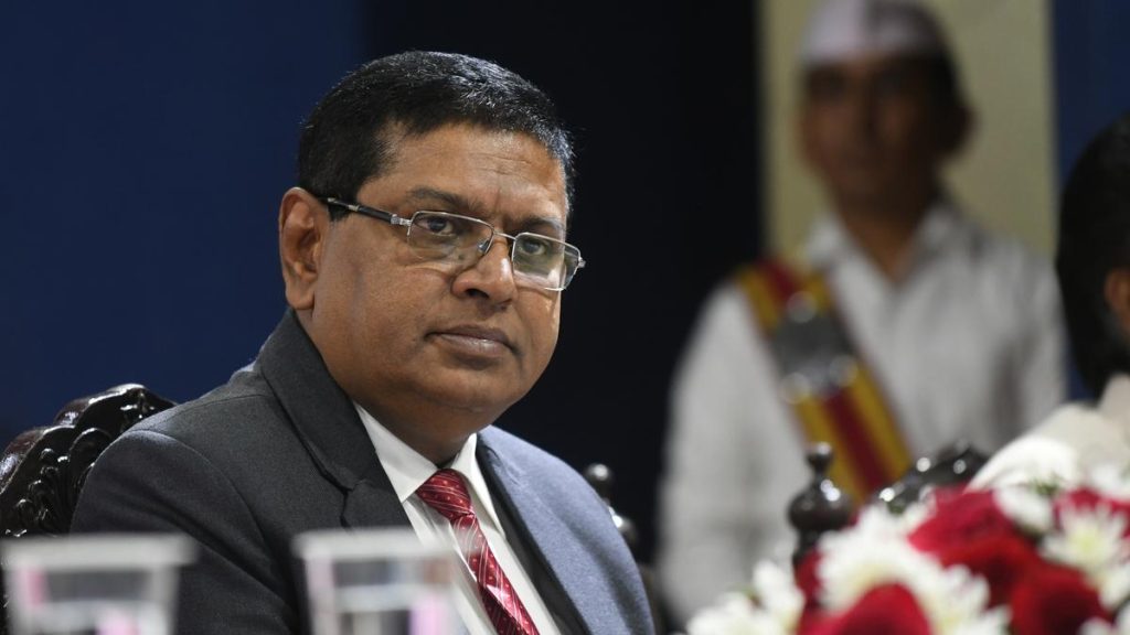 ജസ്റ്റിസ് എസ് മണികുമാർ മനുഷ്യാവകാശ കമ്മിഷൻ അദ്ധ്യക്ഷനാകും, സർക്കാരിന്റെ ശുപാർശയിൽ ഗവർണർ ഒപ്പുവച്ചു