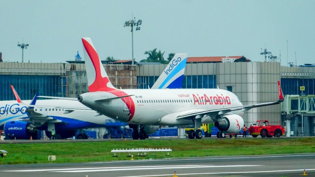 കരിപ്പൂരിൽ ബോംബ് ഭീഷണി; ഷാർജയിലേക്കുള്ള വിമാനം വൈകി