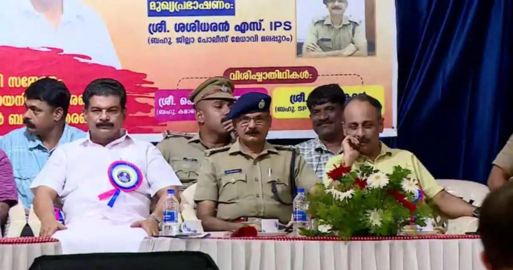 ‘എസ്പിക്ക് മാപ്പില്ല, മലപ്പുറത്തിന്റെയും കേരളത്തിന്റെയും മാപ്പുണ്ട്’: നൽകുന്നത് പൂജ്യം മാർക്ക്; എസ്പി യെ വിമർശിച്ചതിന് മാപ്പ് പറയില്ലെന്ന് പി.വി.അൻവർ