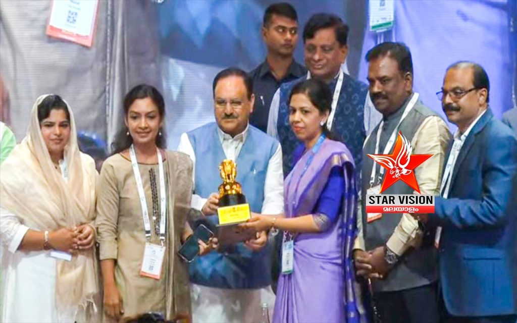 കേരളത്തിന് ചരിത്ര നേട്ടം: ഭക്ഷ്യ സുരക്ഷയ്ക്ക് രണ്ടാം വര്ഷവും ദേശീയ പുരസ്കാരം