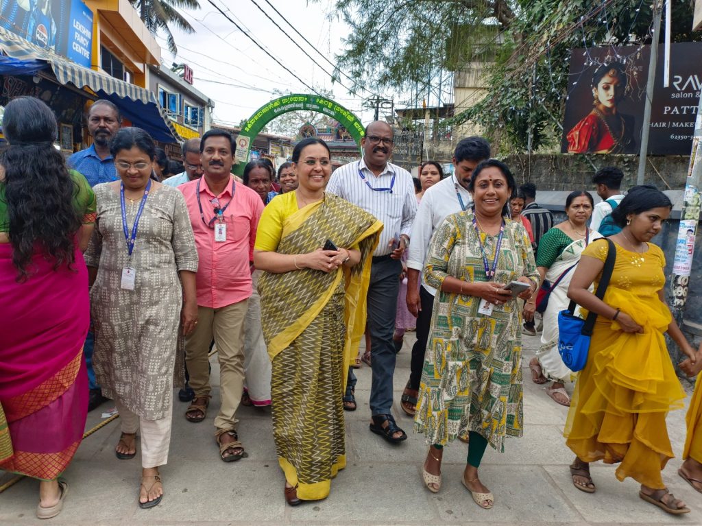 ആറ്റുകാല് പൊങ്കാല: ആരോഗ്യ വകുപ്പിൻറെ ക്രമീകരണങ്ങള് മന്ത്രി വീണാ ജോര്ജ് വിലയിരുത്തി