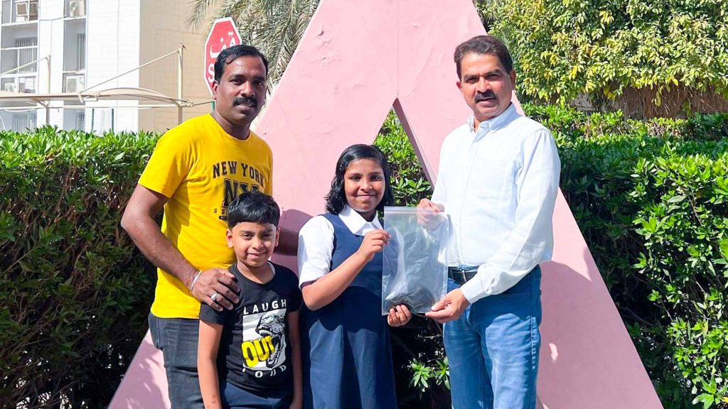 കാൻസർ രോഗികൾക്ക് മുടി ദാനം നൽകി സാൻവി സുജീഷ്