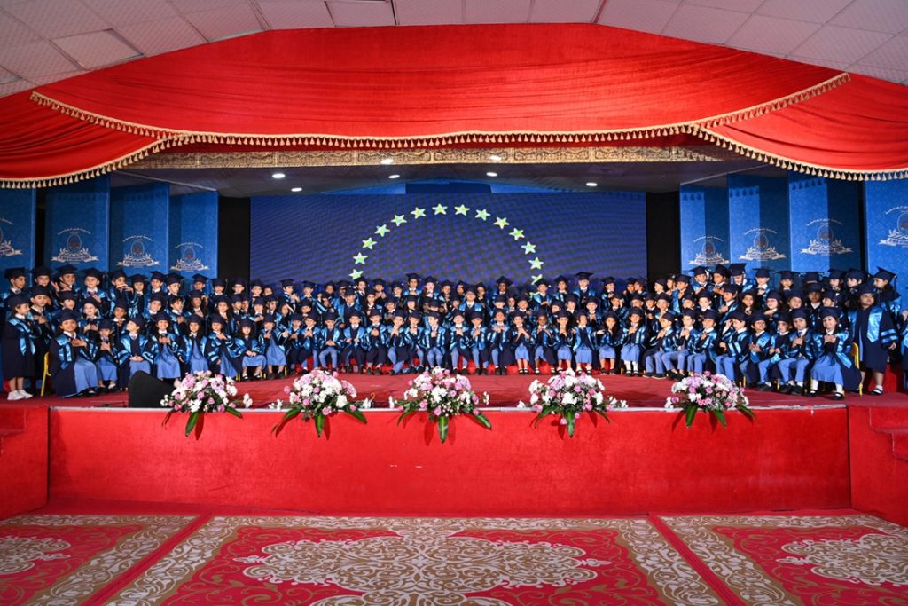 അല് നൂര് കിന്റര്ഗാര്ട്ടനിലെ കുട്ടികള്ക്ക് സര്ട്ടിഫിക്കറ്റുകള് വിതരണം ചെയ്തു