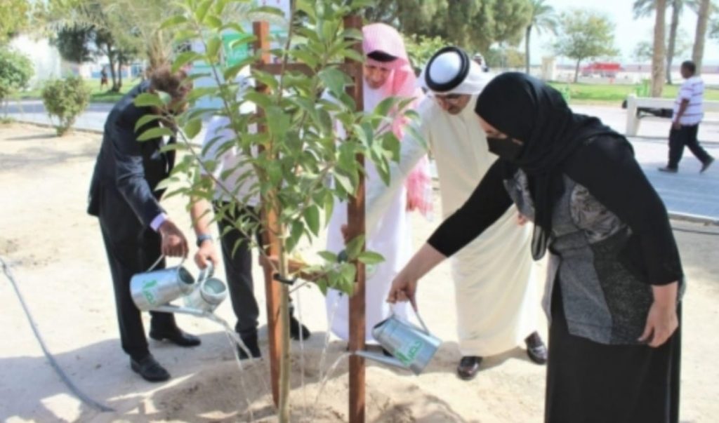 ബഹ്റൈനിലുടനീളം 65,000ത്തിലധികം മരങ്ങള് നട്ടുപിടിപ്പിച്ചു; ‘ഫോര് എവര്ഗ്രീന്’ പദ്ധതിയുടെ നാലാം ഘട്ടം പൂര്ത്തിയായി