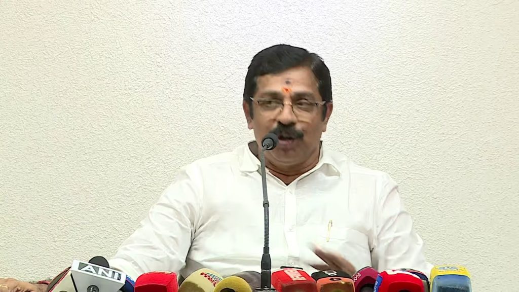 രാഹുലിനെ ഔദ്യോഗിക പരിപാടികളിൽ പങ്കെടുക്കാൻ സമ്മതിക്കില്ല; തടയുമെന്ന് സി കൃഷ്ണകുമാർ