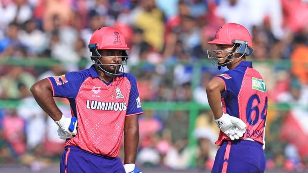 ‘അവന് സ്വാഭാവികമായും ടീമിലെത്തേണ്ടതാണ്’, ഏഷ്യാ കപ്പിനുള്ള ഇന്ത്യൻ ടീമിലെ ഓപ്പണറെക്കുറിച്ച് അശ്വിന്