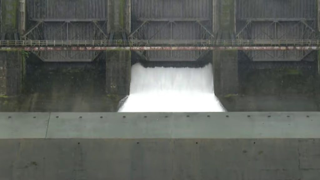 ശ്രദ്ധയ്ക്ക്, ജലനിരപ്പ് ഉയരുന്നു, ഒൻപത് ഡാമുകളിൽ റെഡ് അലർട്ട്, പ്രദേശവാസികൾക്ക് ജാഗ്രത നിർദേശം