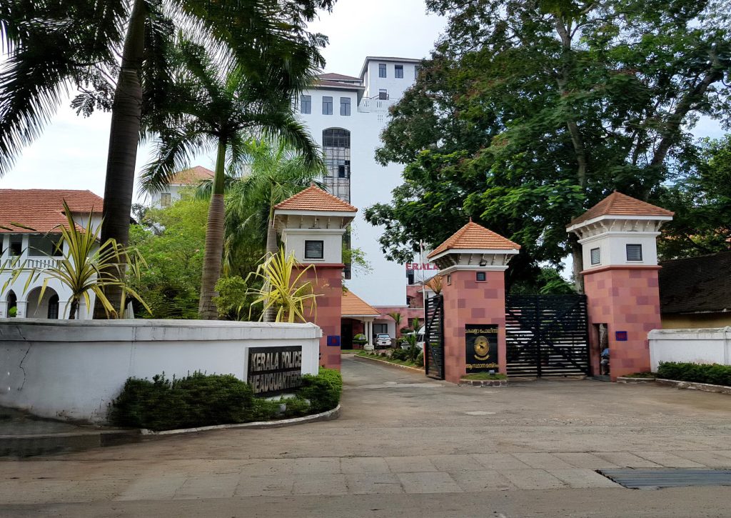 പൊലീസ് ആസ്ഥാനത്തിൻ്റെ പ്രവർത്തനം താറുമാറാകുന്നു, സംസ്ഥാന പൊലീസ് മേധാവിക്കെതിരെ ഡിജിപി യോഗേഷ് ഗുപ്ത