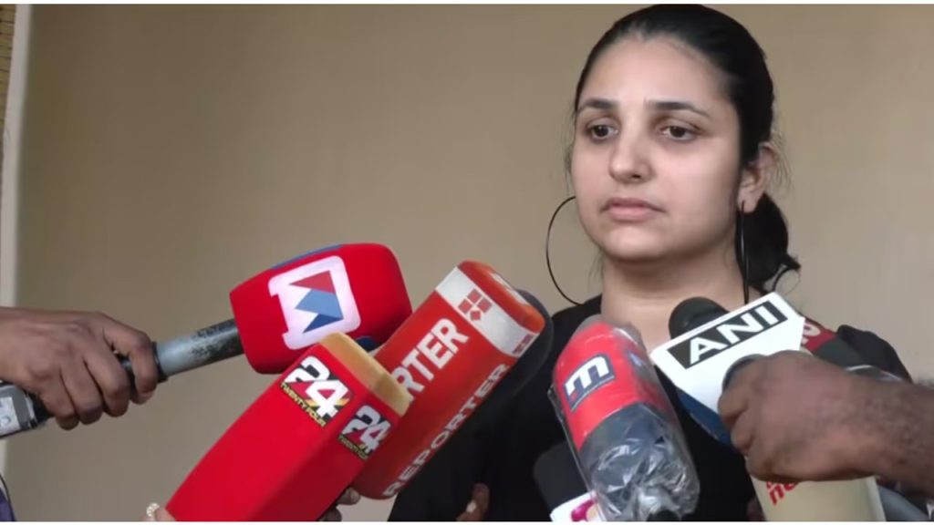 നിലപാട് വ്യക്തമാക്കി വീണ്ടും നടി റിനി ആൻ ജോർജ്, ‘നിയമവഴിക്കില്ല എന്നതിനർത്ഥം എല്ലാം പൂട്ടിക്കെട്ടി എന്നല്ല, പോരാട്ടം തുടരും’