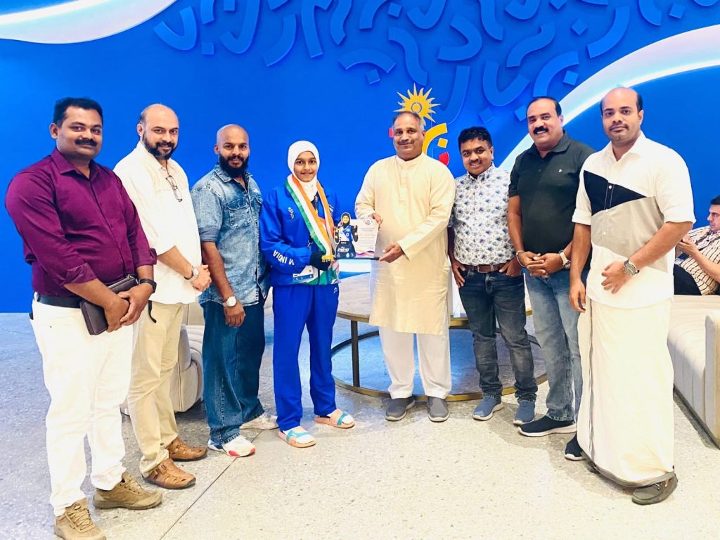 ബഹ്റൈൻ മലപ്പുറം ഡിസ്ട്രിക്ട് ഫോറം ആദരിച്ചു