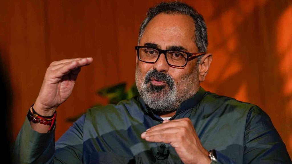 ‘പിണറായി വിജയന് അറിയാതെ ഒന്നും നടക്കില്ല; സ്വര്ണക്കൊള്ളയ്ക്ക് പിന്നില് സിപിഎം; ദേവസ്വം ബോര്ഡുകളുടെ ഭരണം കേന്ദ്രത്തിന് നല്കണം’