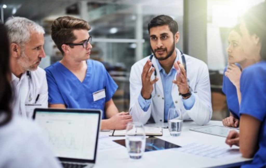 ബഹ്റൈനില് വിദേശികള് സര്ക്കാര് ആശുപത്രികളില് കൂടുതല് ഫീസ് നല്കണം; നിര്ദേശം പാര്ലമെന്റ് അംഗീകരിച്ചു