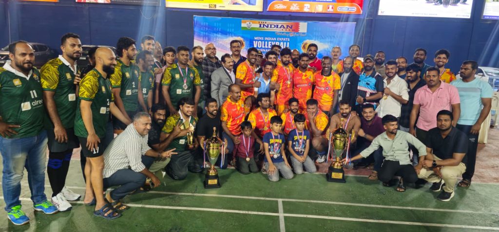ഇന്ത്യൻ ക്ലബ് ഇന്ത്യൻ എക്സ്പാറ്റ് പുരുഷ വോളിബാൾ ടൂർണമെന്റിൽ ഇന്റർലോക്ക്-ബി ചാമ്പ്യൻമാർ