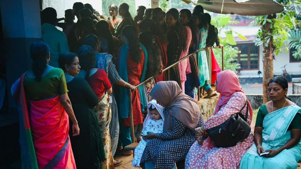 വിധിയെഴുതി വടക്കൻ കേരളം; കനത്ത പോളിങ്; 75.38 ശതമാനം